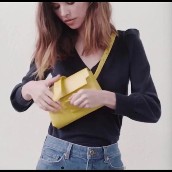 Cream Faux Leather Belt, Sling, Crossbody Bag - Picture 11 of 12